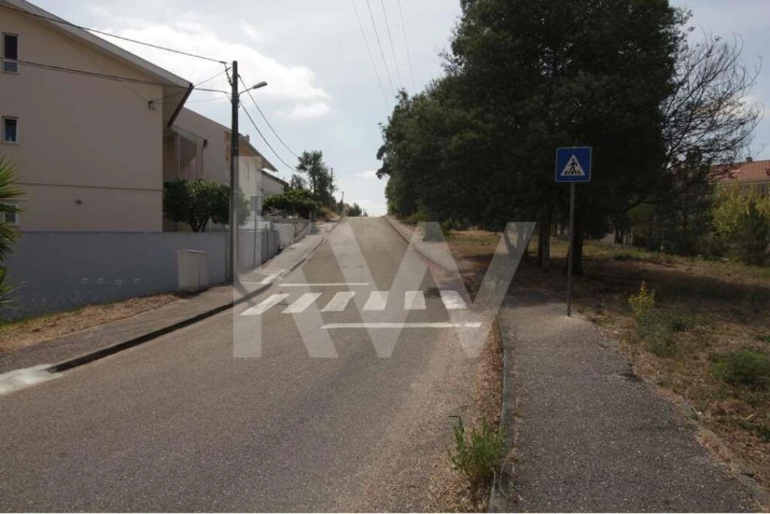 Terreno para Venda em Santo Antonio dos Olivais Foto 21
