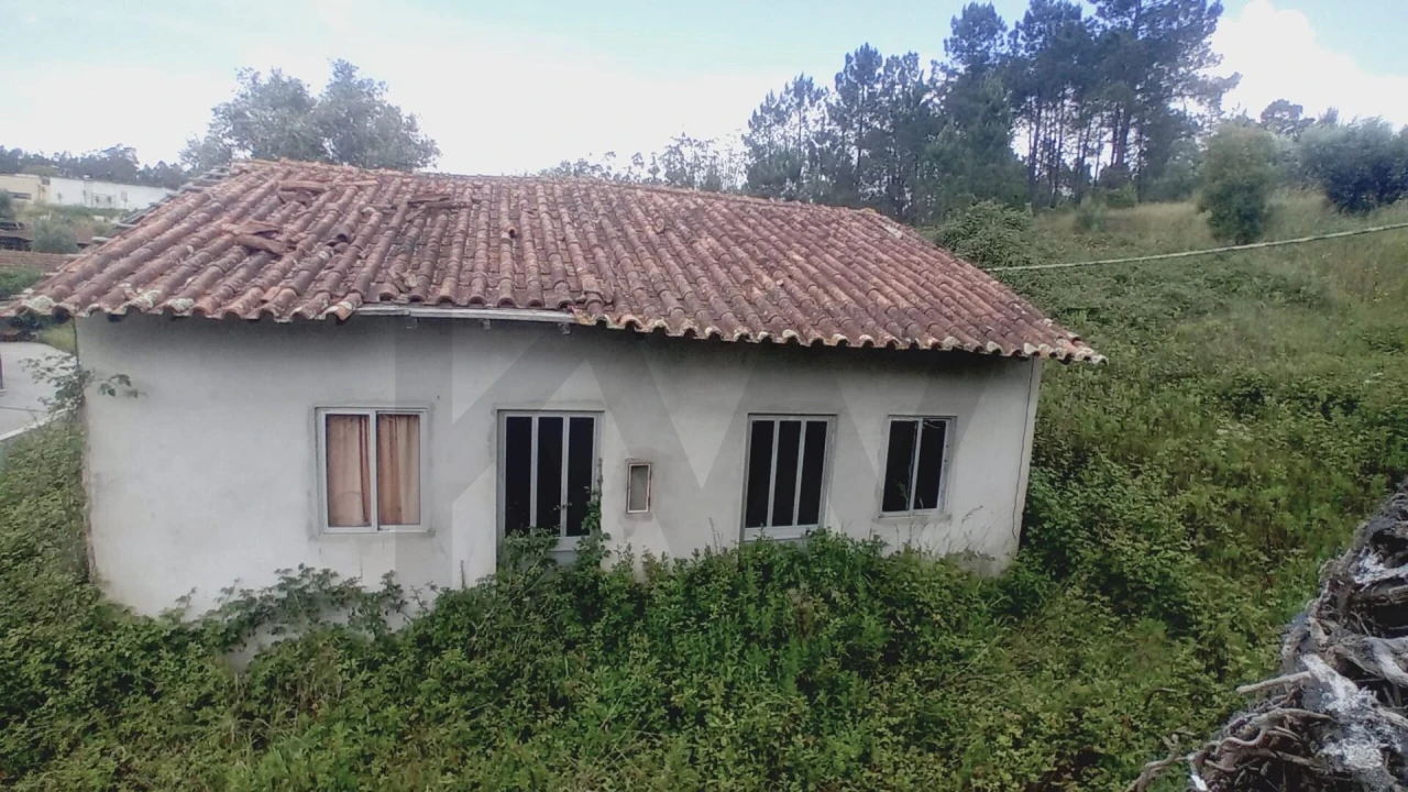 Moradia T3 para Venda em Vinha da Rainha Foto 18