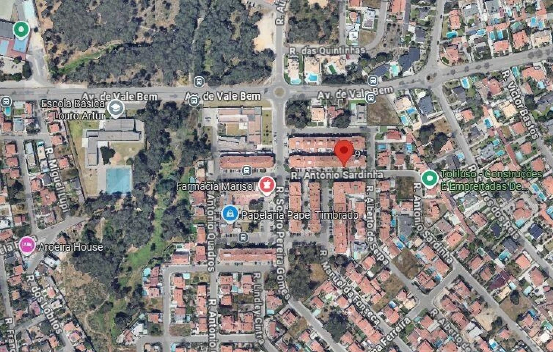 Apartamento T3 para Venda em Charneca de Caparica e Sobreda Foto 15