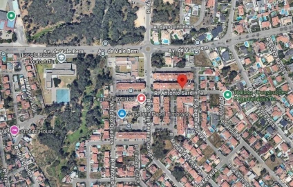 Apartamento T3 para Venda em Charneca de Caparica e Sobreda