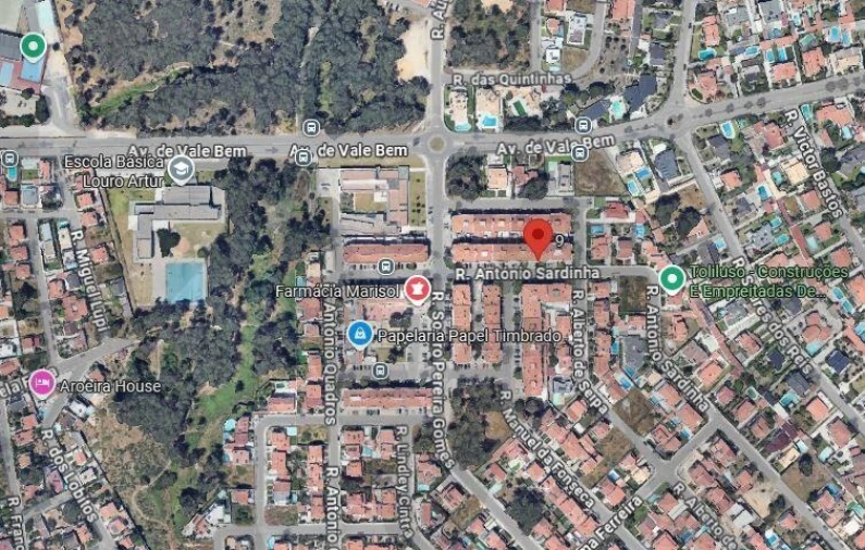 Apartamento T3 para Venda em Charneca de Caparica e Sobreda Foto 15
