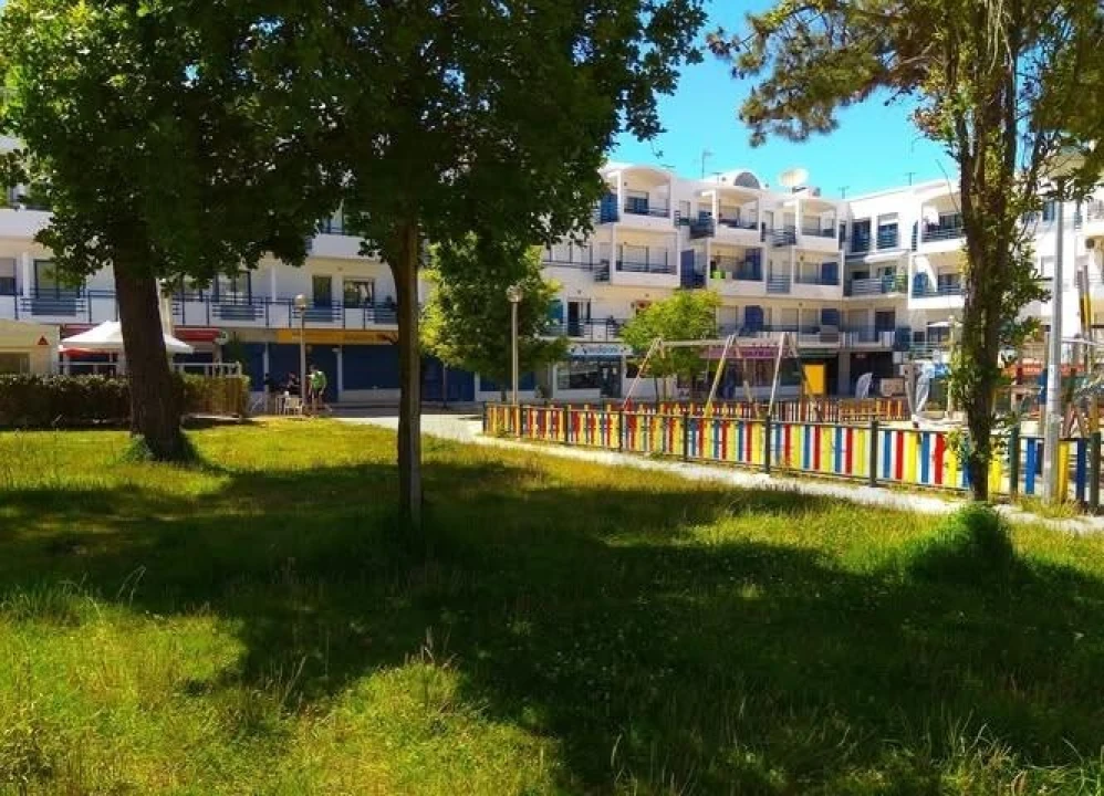 Apartamento T3 para Venda em Charneca de Caparica e Sobreda Foto 10
