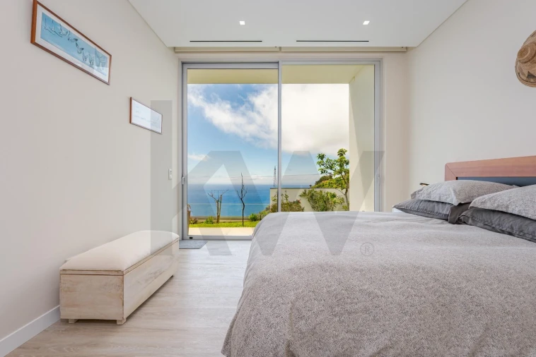 Moradia T4 para Venda em Prazeres Foto 51