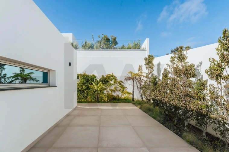 Moradia T4 para Venda em Prazeres Foto 27