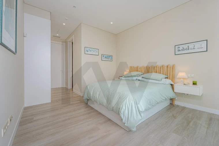 Moradia T4 para Venda em Prazeres Foto 48