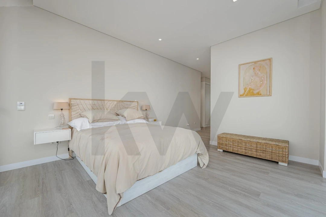 Moradia T4 para Venda em Prazeres Foto 45