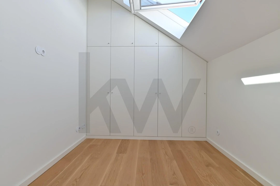 Moradia T3 para Arrendamento em Beato Foto 24