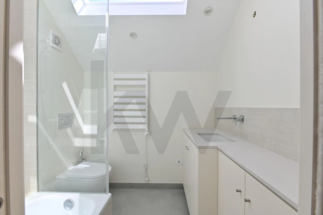 Moradia T3 para Arrendamento em Beato Foto 27