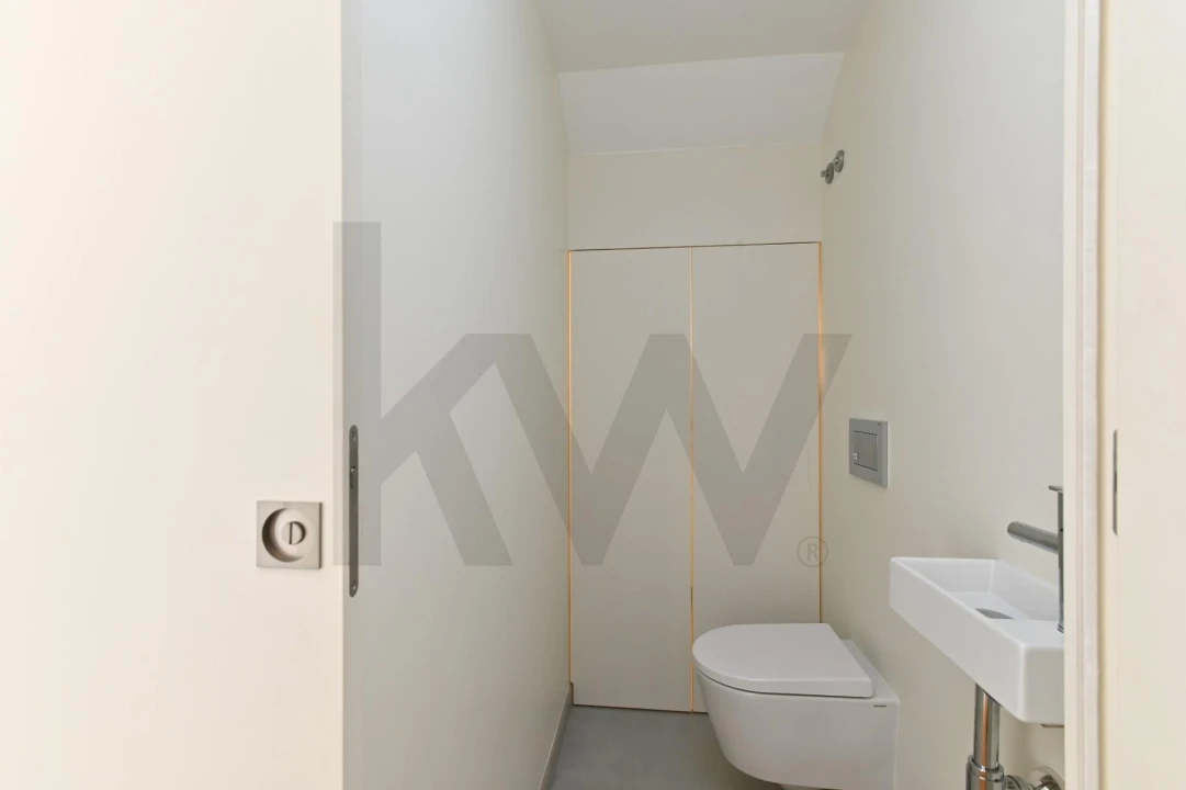 Moradia T3 para Arrendamento em Beato Foto 8