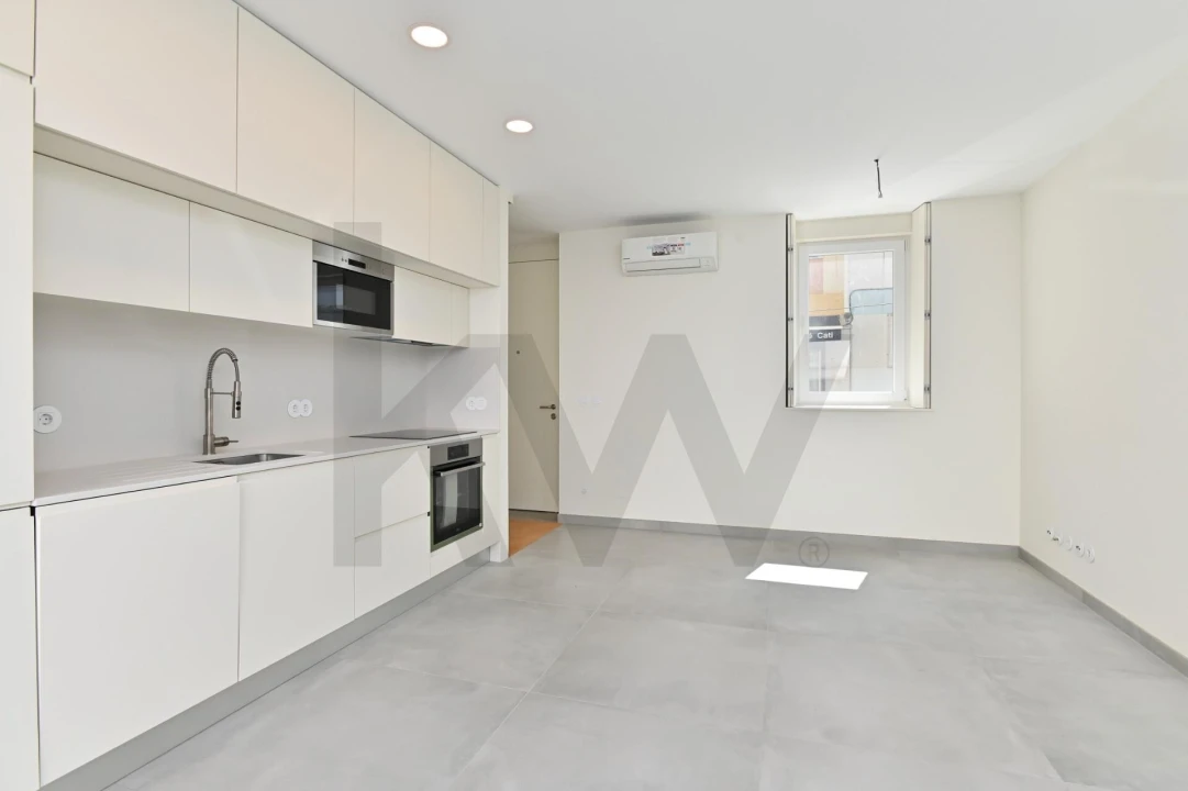 Moradia T3 para Arrendamento em Beato Foto 6