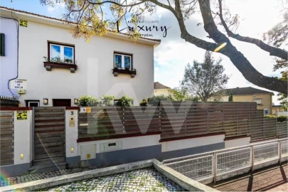 Moradia T5 para Venda em Campolide