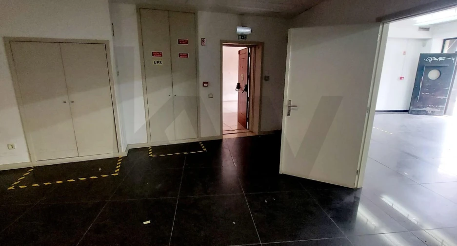 Loja para Venda em Matosinhos e Leça da Palmeira Foto 7