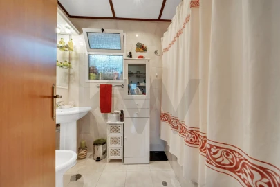 Apartamento T3 para Venda em Caniço