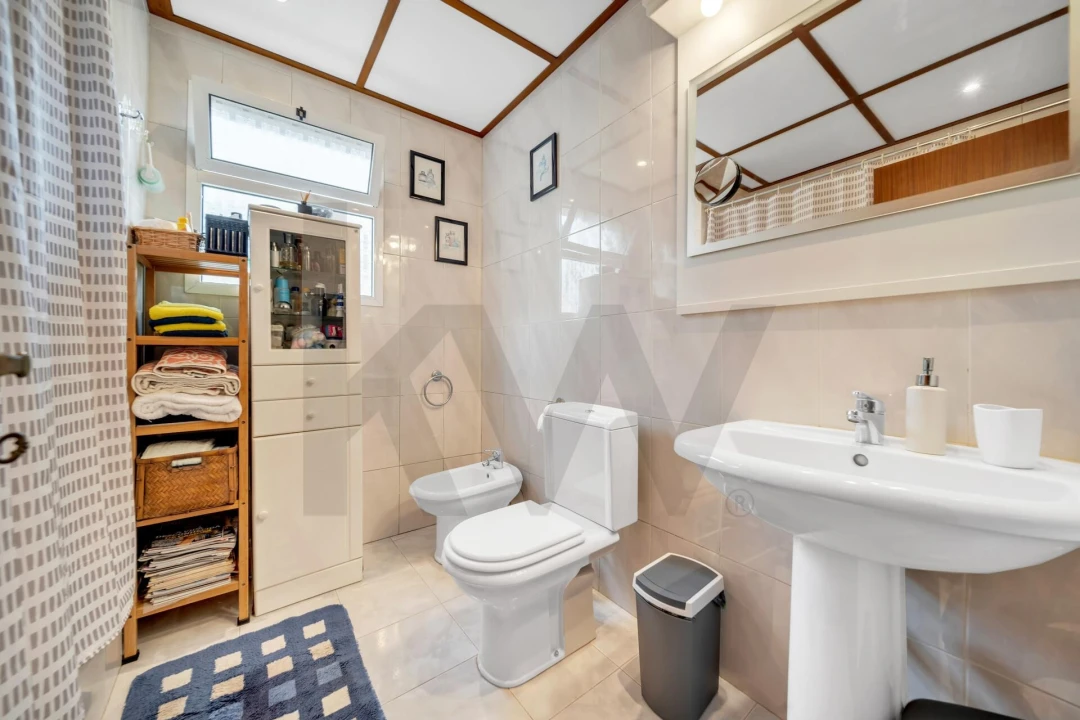 Apartamento T3 para Venda em Caniço Foto 15