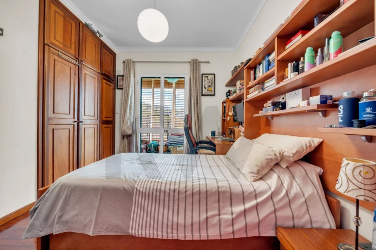 Apartamento T3 para Venda em Caniço Foto 13