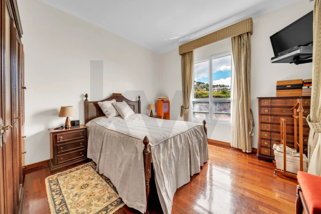 Apartamento T3 para Venda em Caniço Foto 16