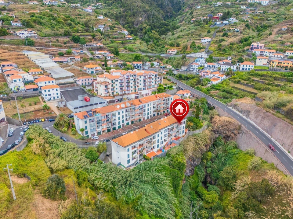 Apartamento T3 para Venda em Caniço Foto 28