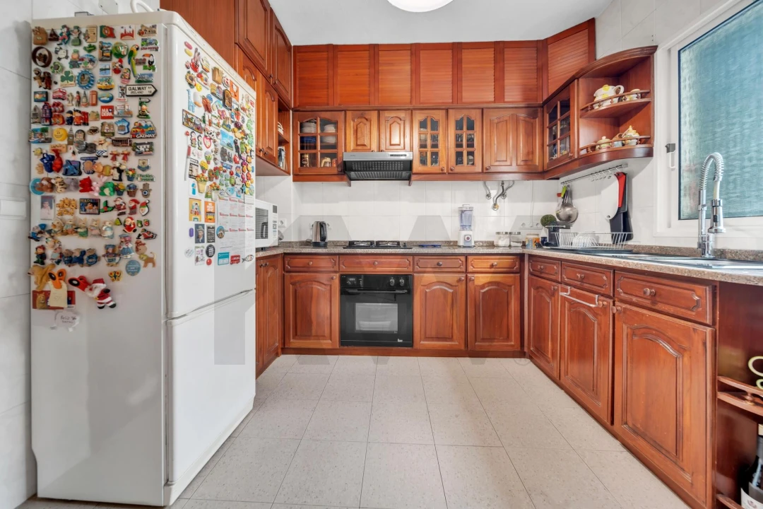 Apartamento T3 para Venda em Caniço Foto 7