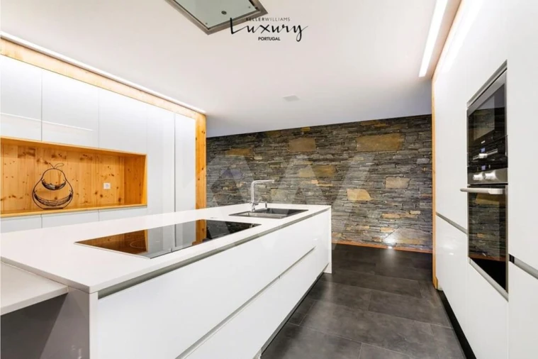 Moradia T4 para Venda em Lobão, Gião, Louredo e Guisande Foto 14