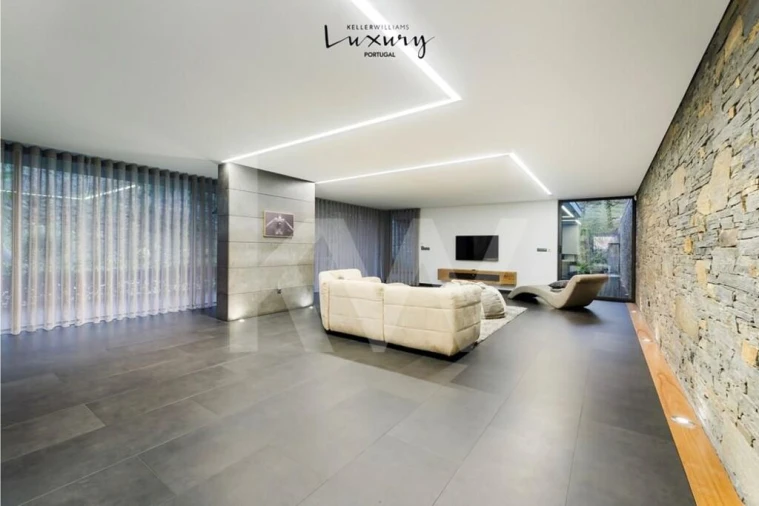 Moradia T4 para Venda em Lobão, Gião, Louredo e Guisande Foto 7