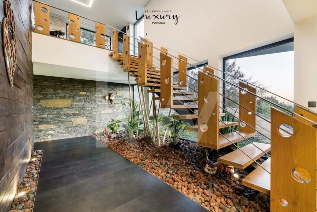 Moradia T4 para Venda em Lobão, Gião, Louredo e Guisande Foto 4