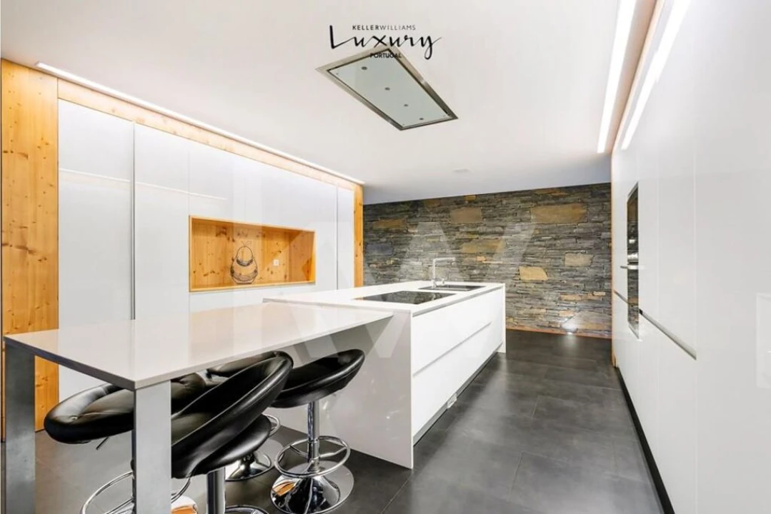 Moradia T4 para Venda em Lobão, Gião, Louredo e Guisande Foto 13