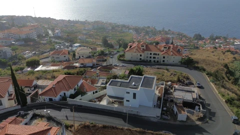 Moradia T3 para Venda em Caniço