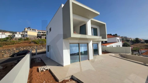 Moradia T3 para Venda em Caniço