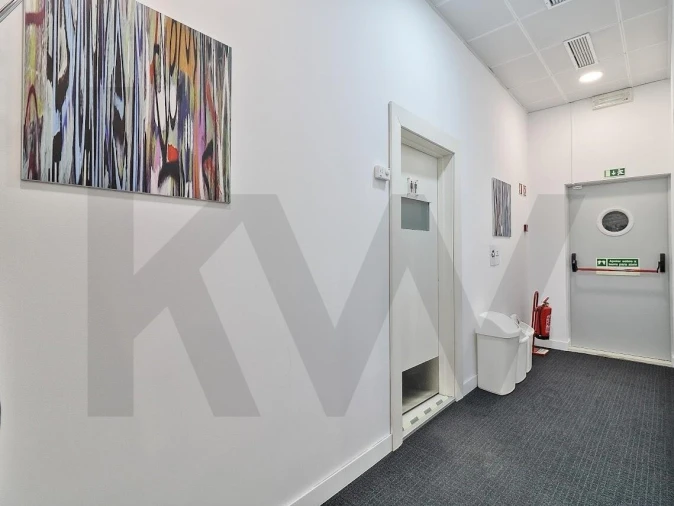 Escritório para Arrendamento em Santa Maria Maior Foto 5