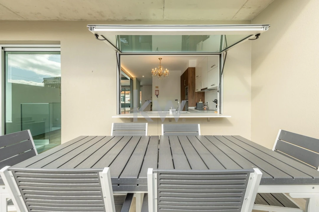 Moradia T5 para Venda em Funchal (Santa Luzia) Foto 10