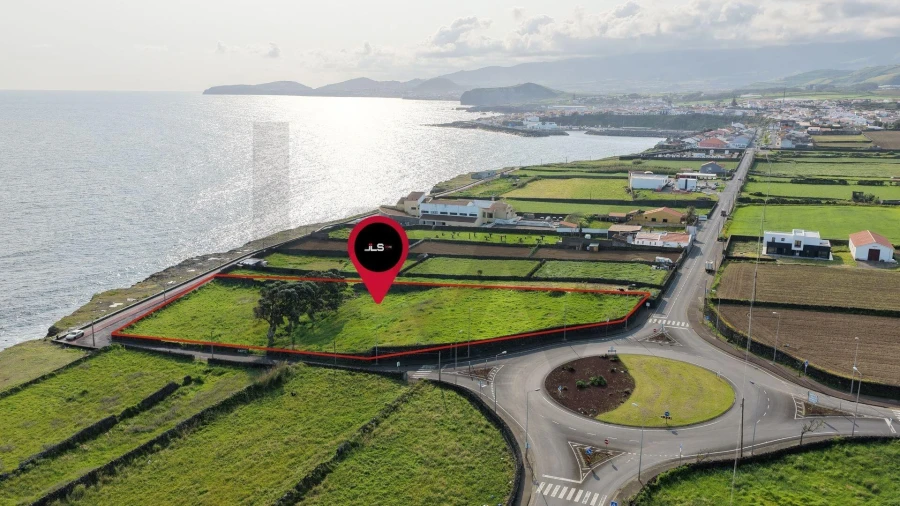 Terreno para Venda em Rabo de Peixe Foto 14