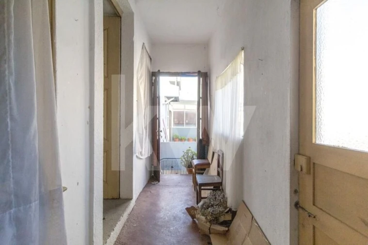 Moradia T4 para Venda em Espinho Foto 6