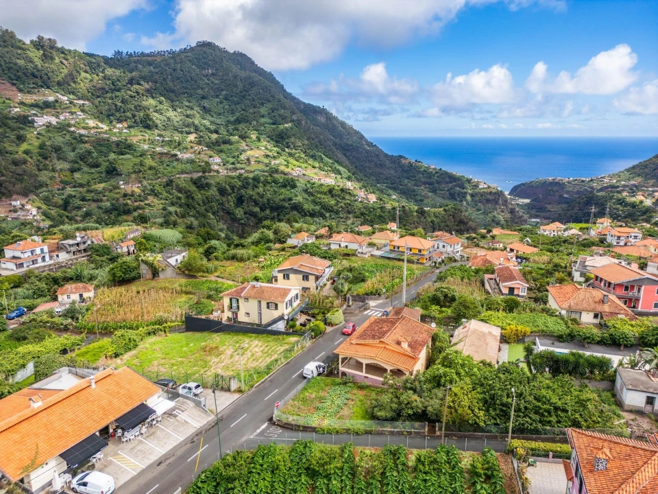 Terreno para Venda em São Roque do Faial Foto 11
