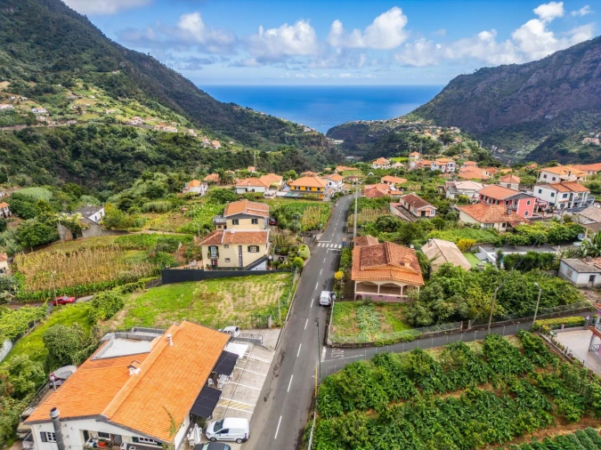 Terreno para Venda em São Roque do Faial Foto 9