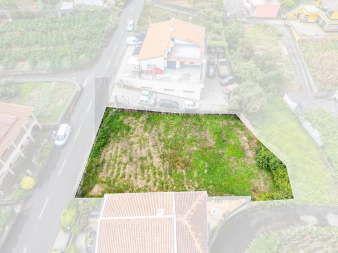 Terreno para Venda em São Roque do Faial Foto 3