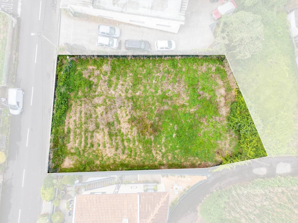Terreno para Venda em São Roque do Faial Foto 12