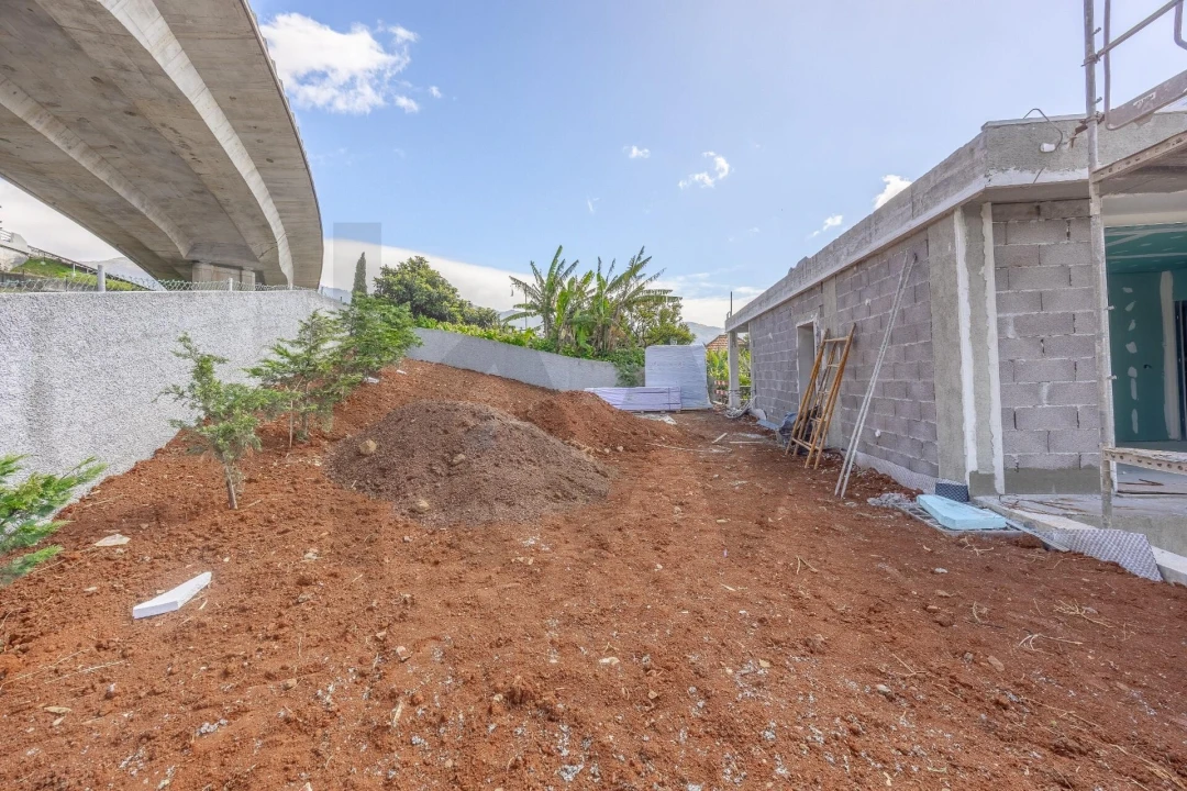 Apartamento T3 para Venda em São Martinho Foto 46