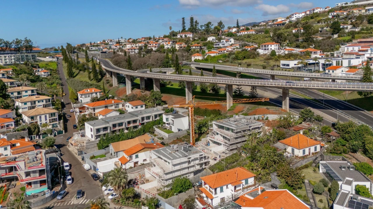 Apartamento T3 para Venda em São Martinho Foto 9