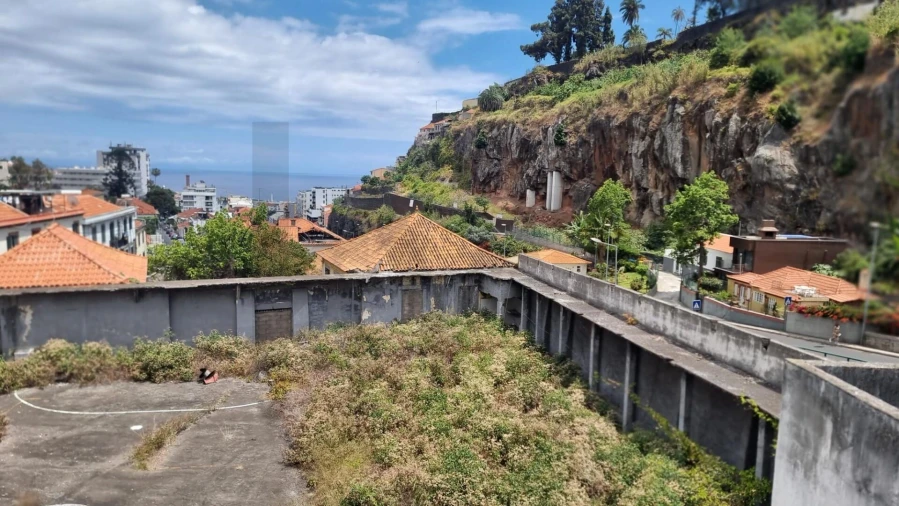 Prédio para Venda em Funchal (São Pedro) Foto 6
