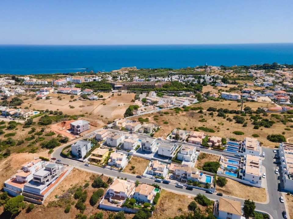 Moradia T3 para Venda em Albufeira e Olhos de Água Foto 60