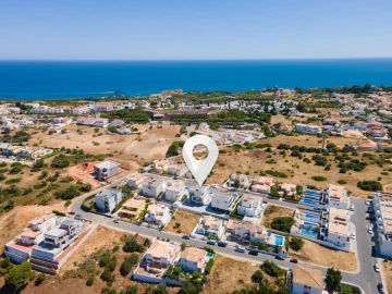 Moradia T3 para Venda em Albufeira e Olhos de Água