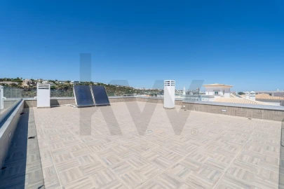 Moradia T3 para Venda em Albufeira e Olhos de Água