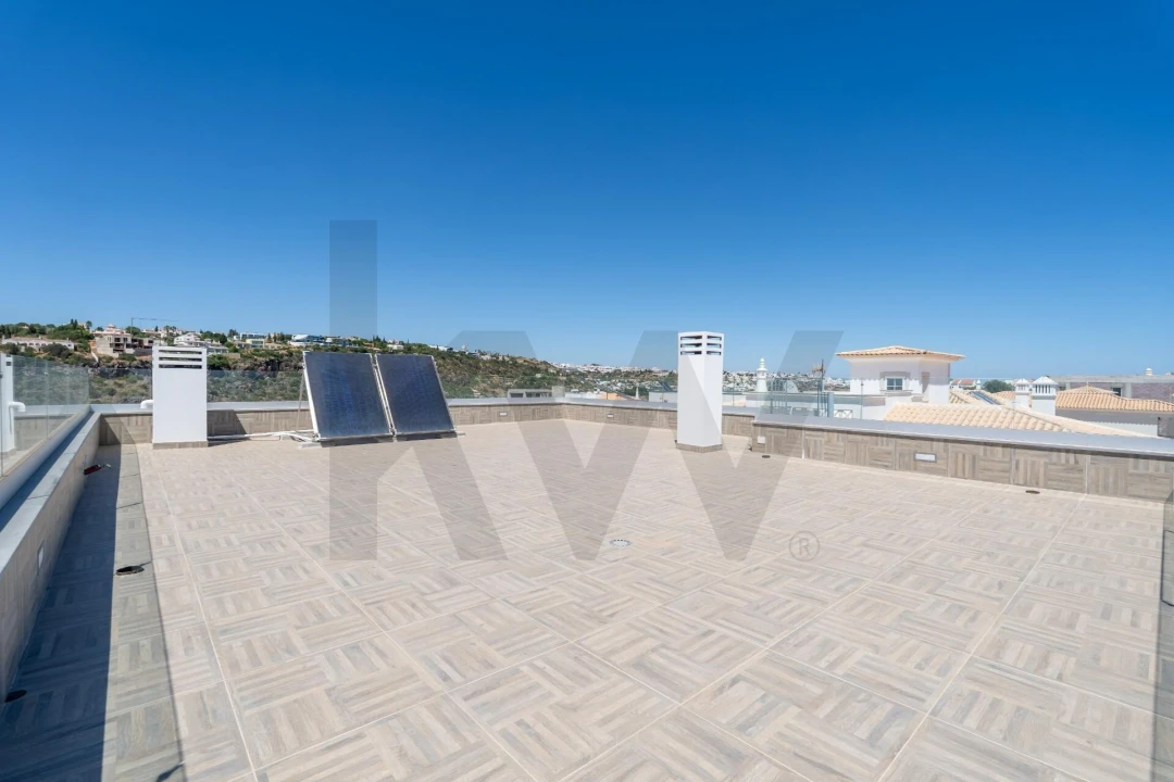 Moradia T3 para Venda em Albufeira e Olhos de Água Foto 45