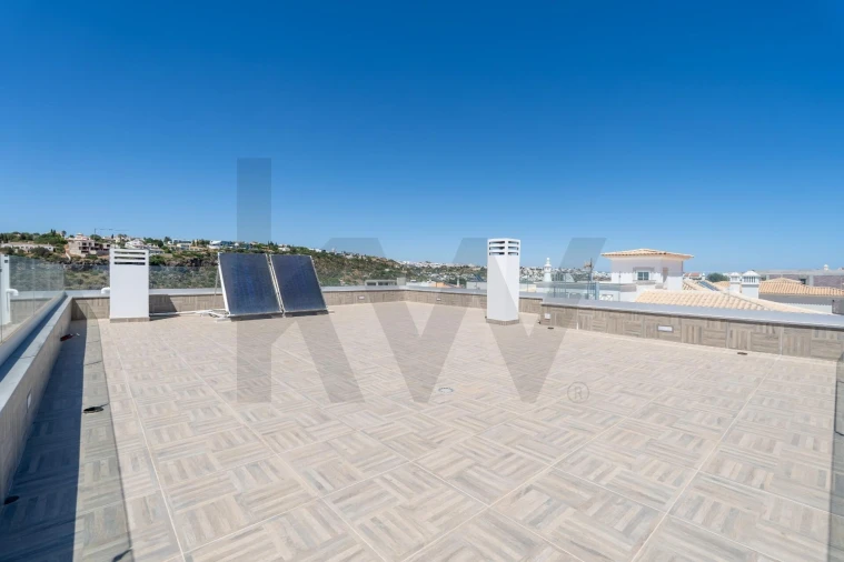 Moradia T3 para Venda em Albufeira e Olhos de Água Foto 45