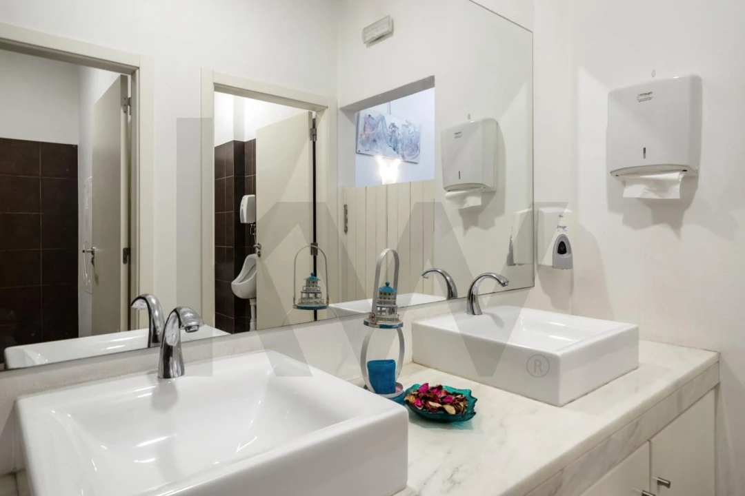 Loja para Venda em Lagoa e Carvoeiro Foto 21