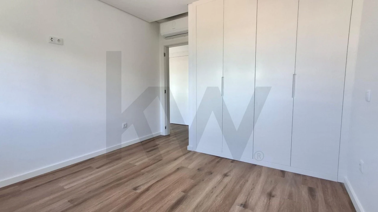 Apartamento T3 para Venda em Requeixo, Nossa Senhora de Fátima e Nariz Foto 4