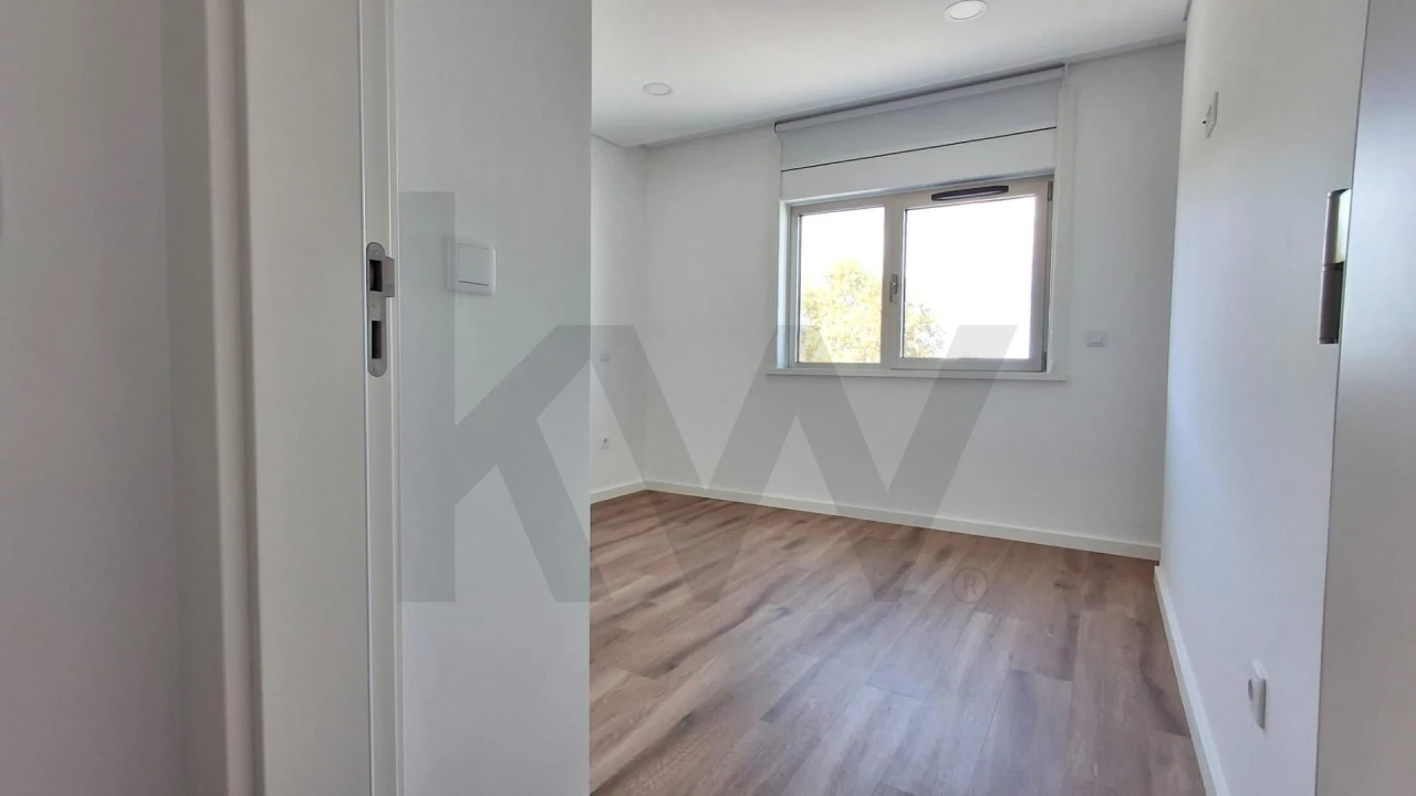 Apartamento T3 para Venda em Requeixo, Nossa Senhora de Fátima e Nariz Foto 3