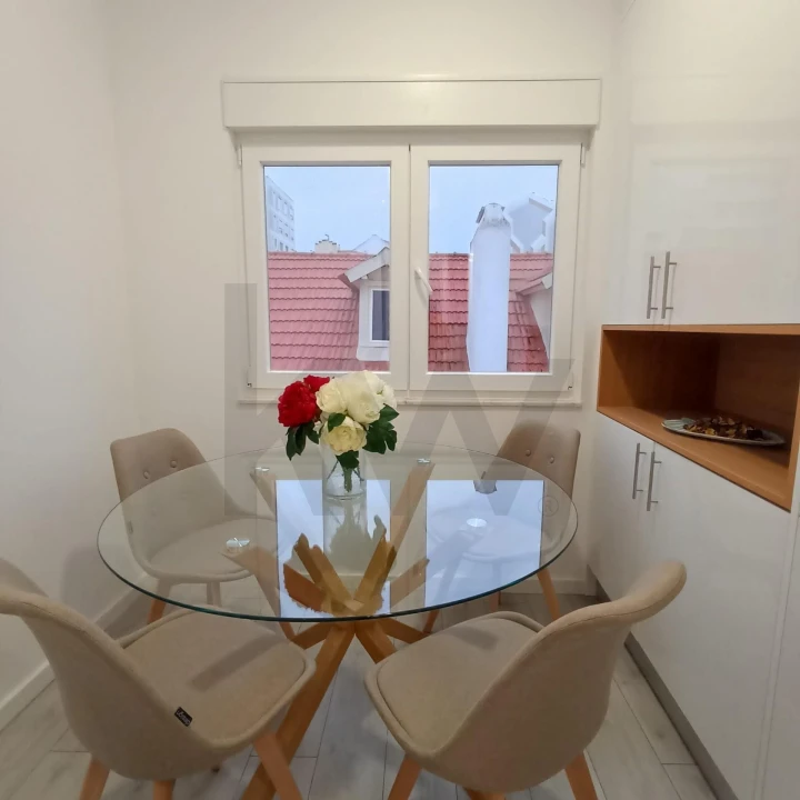 Apartamento T3 para Venda em São Domingos de Benfica Foto 5