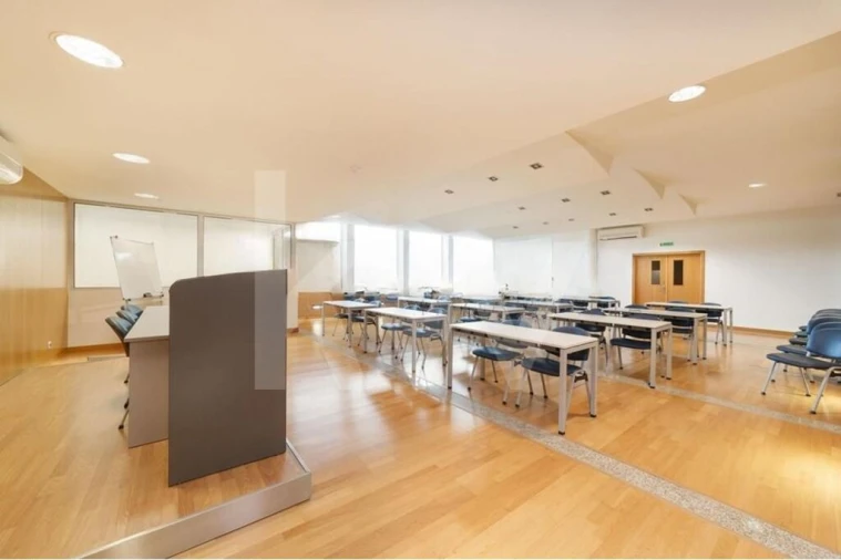 Armazém para Venda em Arrimal e Mendiga Foto 13