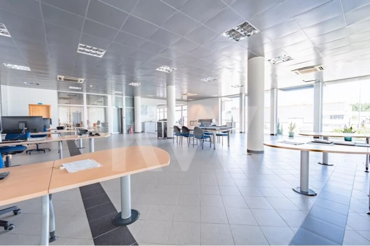 Armazém para Venda em Arrimal e Mendiga Foto 25